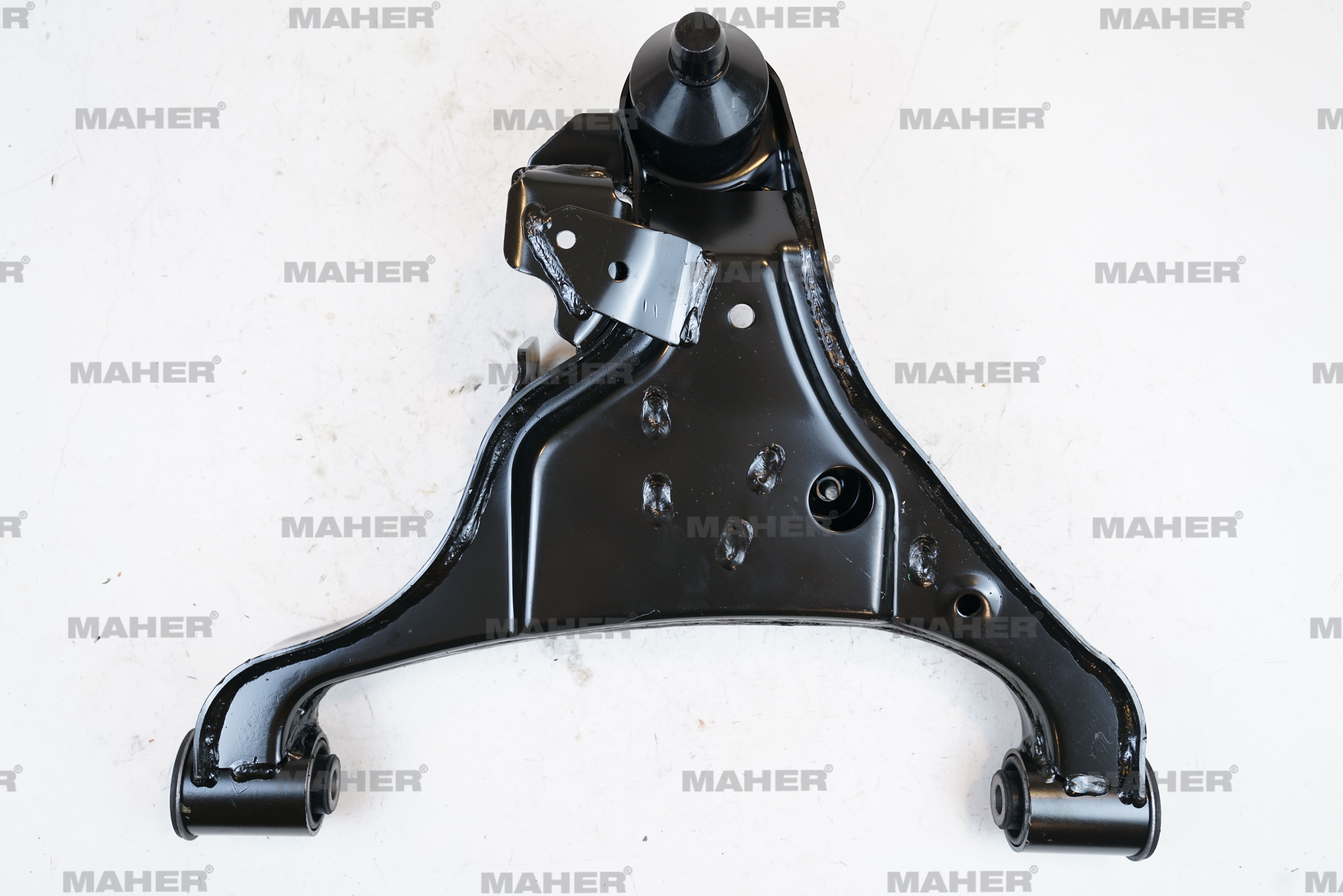 Nissan Navara Sol Salıncak 2016-2019 Alt Rotilli Burçlu Sol OEM 54501-4KH1A Nissan Navara Sol Salıncak 2016-2019 Alt Rotilli Burçlu Sol OEM 54501-4KH1A
